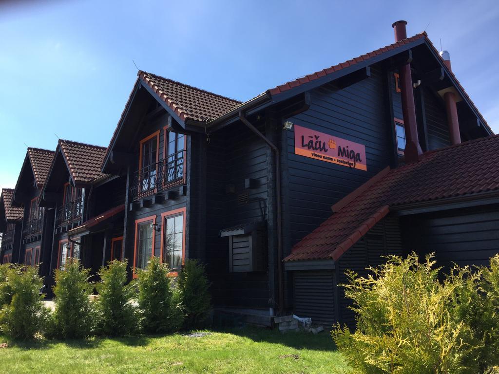 Lacu Miga Hotel Ligatne Bagian luar foto